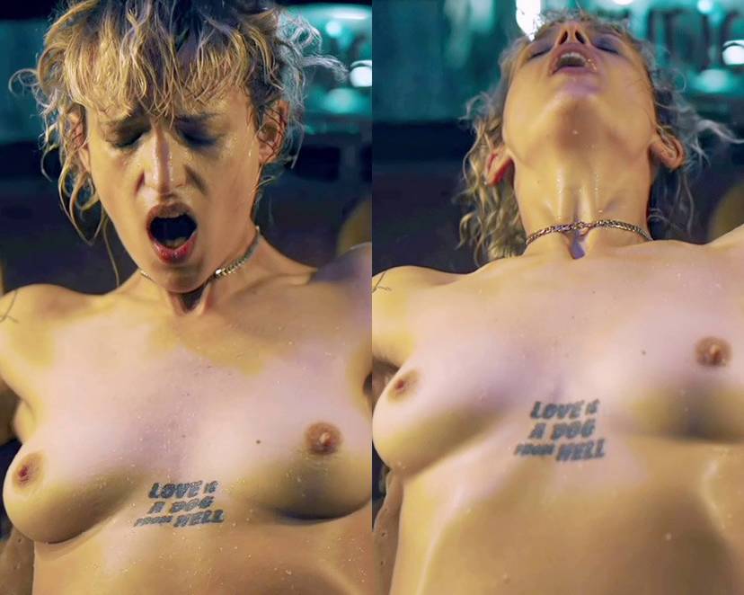 Agathe Rousselle Naked 1