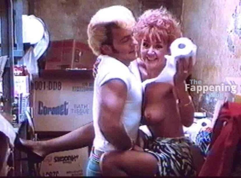 Amanda Redington Nude 1