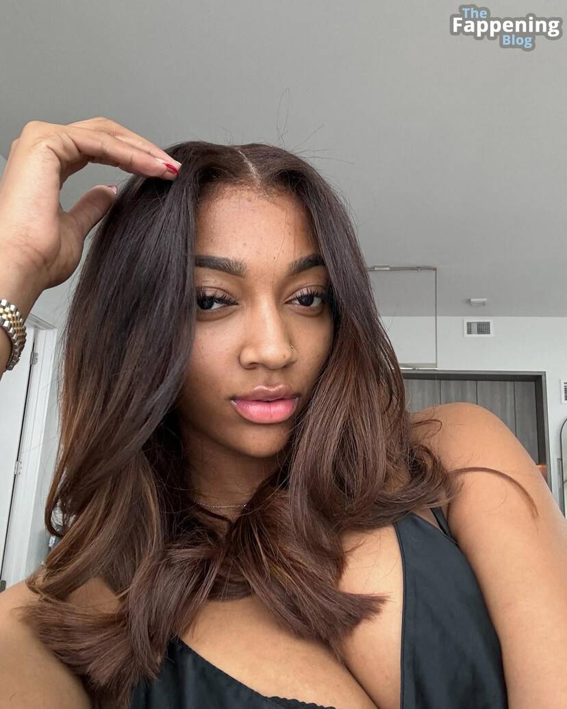 Angel Reese Sexy 1