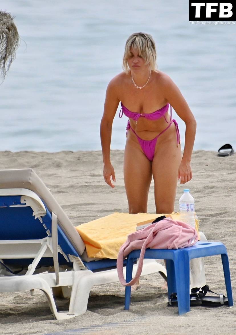 Ashley Roberts on Beach 36