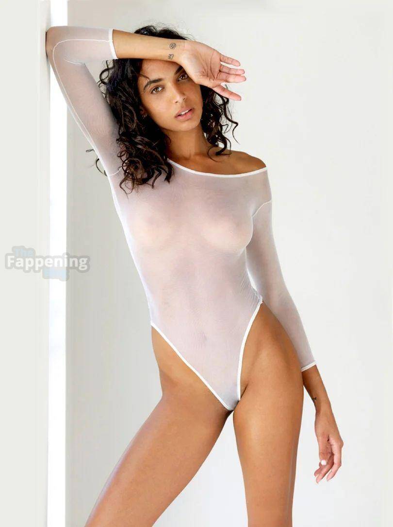 Aurelie Wulff Naked Sexy 1