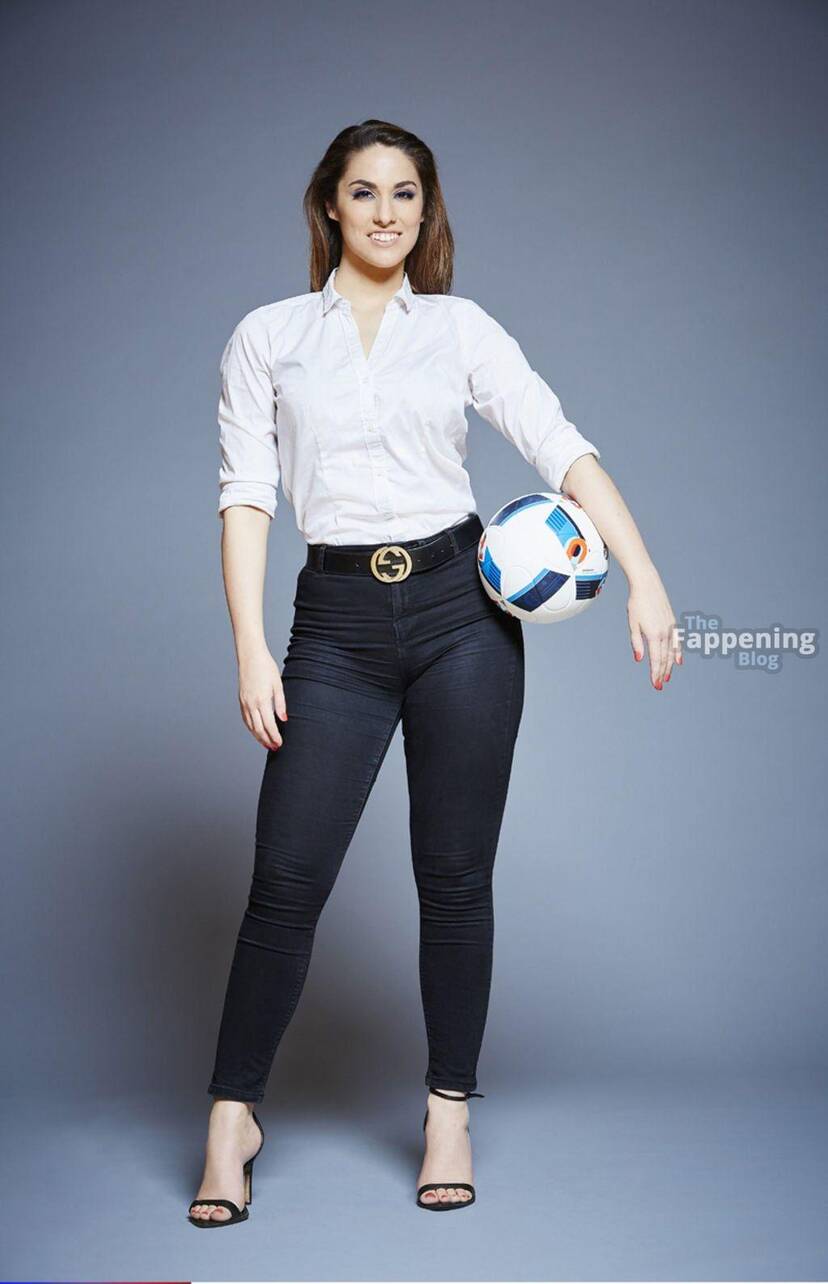 Charlotte Namura Sexy 1