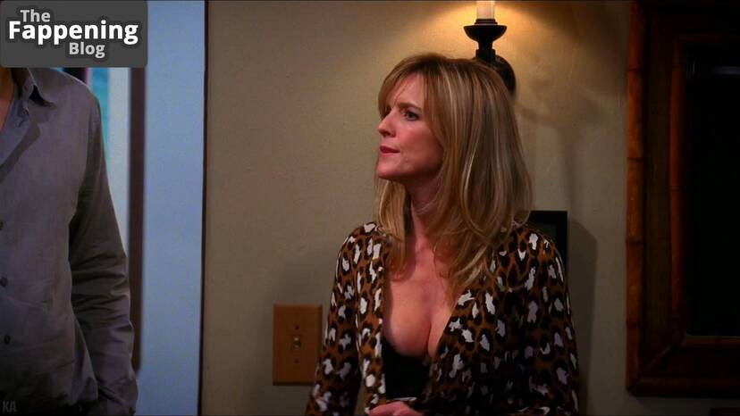 Courtney Thorne Sexy 1