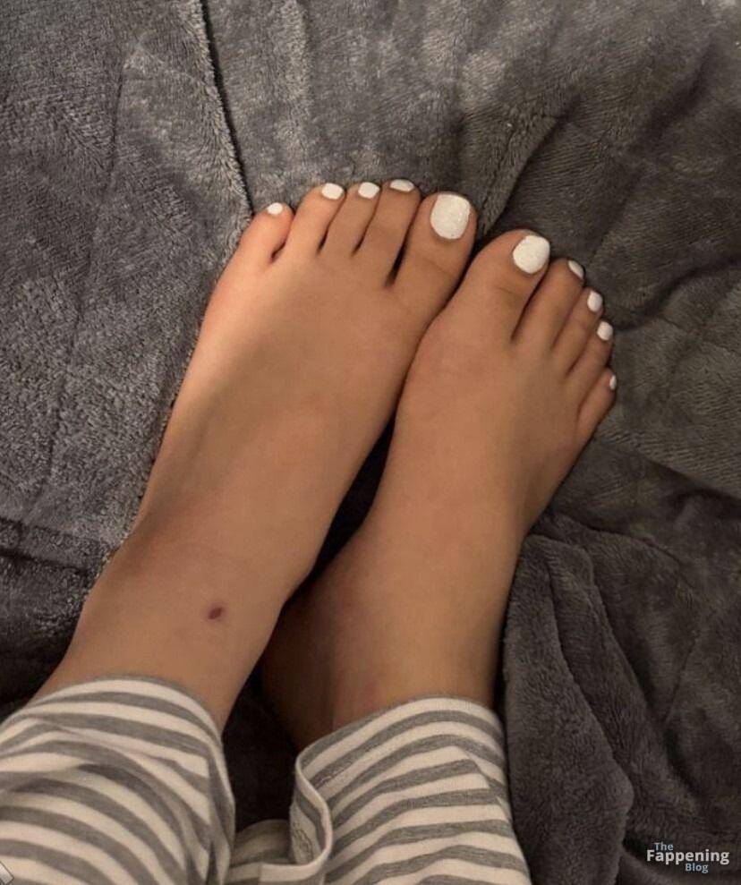 Deineeleyla Nude Sexy 1