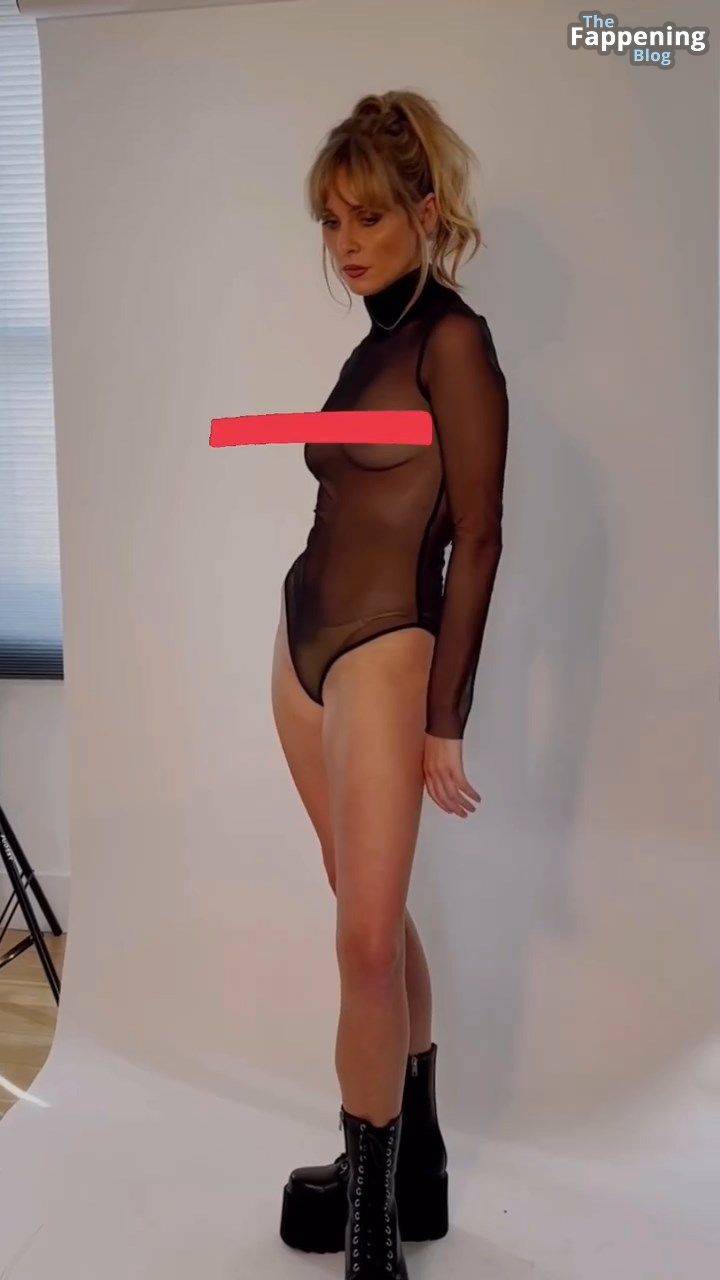 Diana Vickers Nude Sexy 19