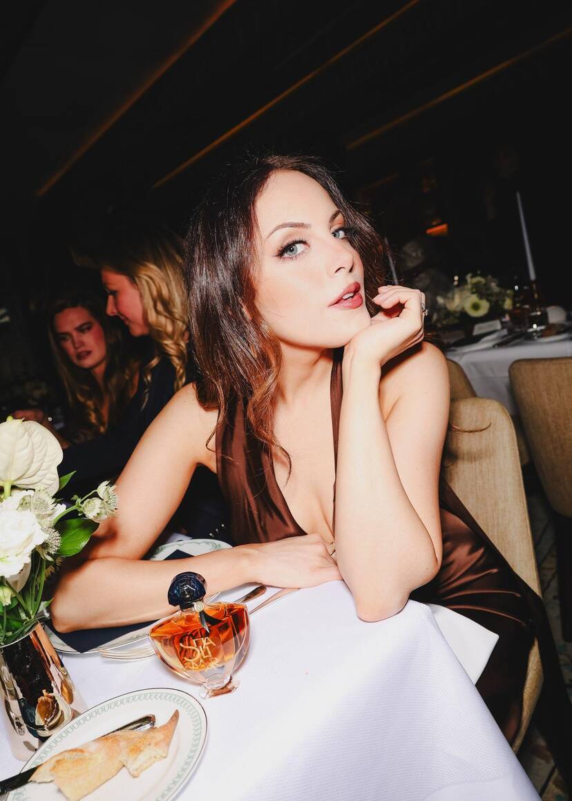 Elizabeth Gillies Sexy Tits 1
