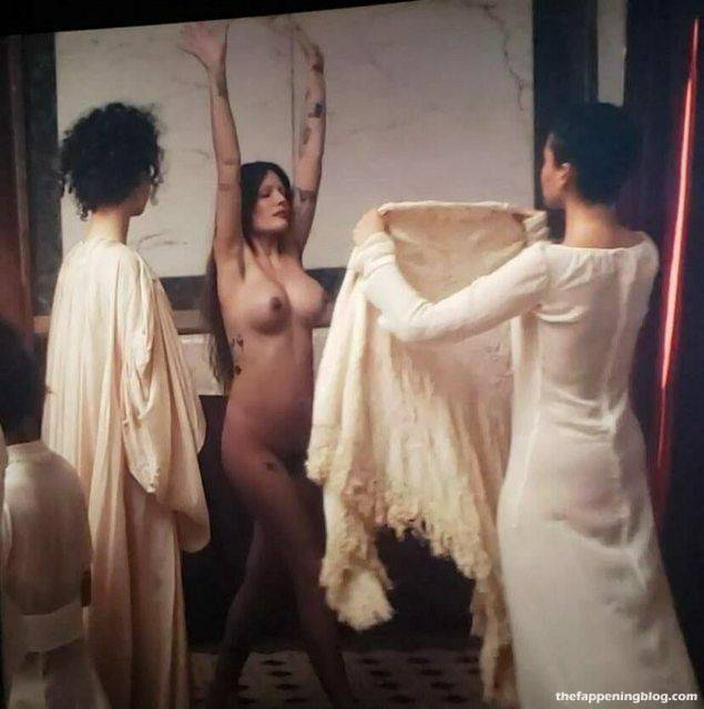 Leaked nudes halsey Halsey Nude
