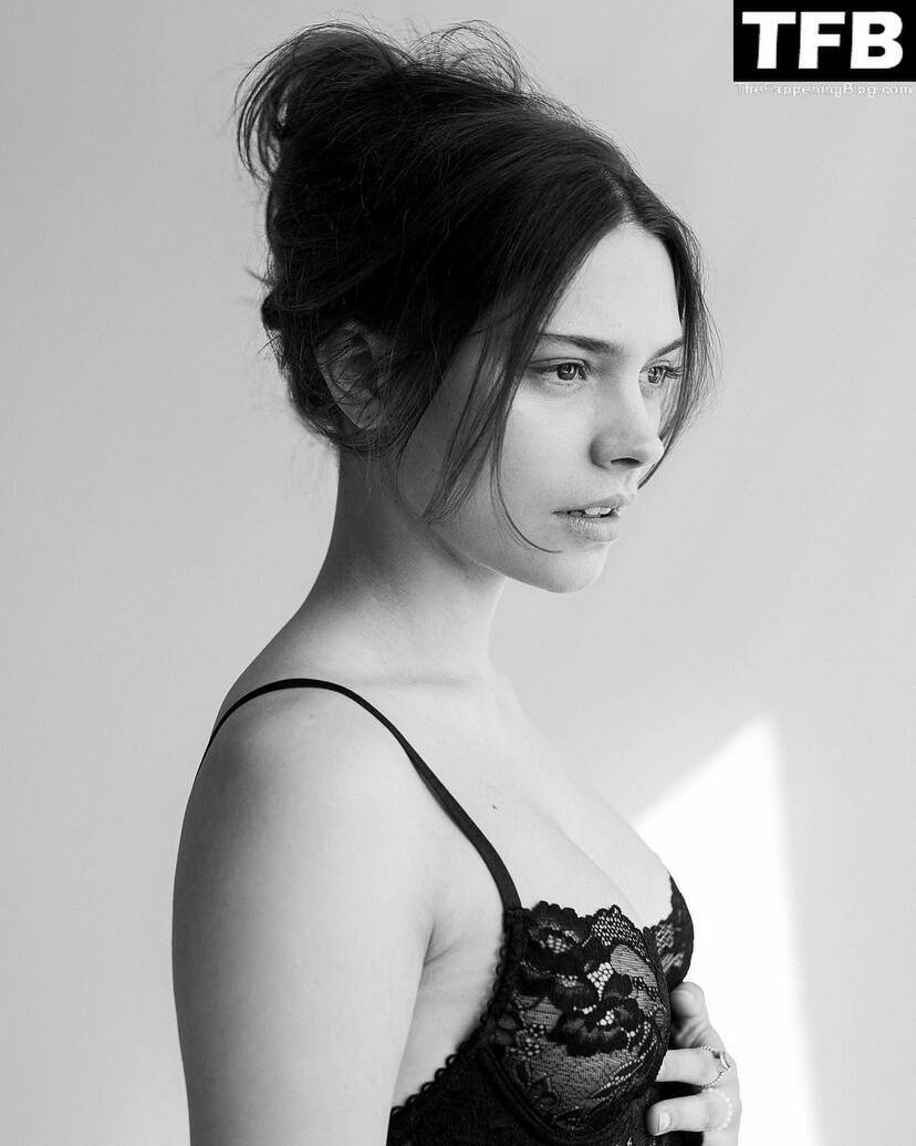 Harriet Herbig-Matten Sexy 1