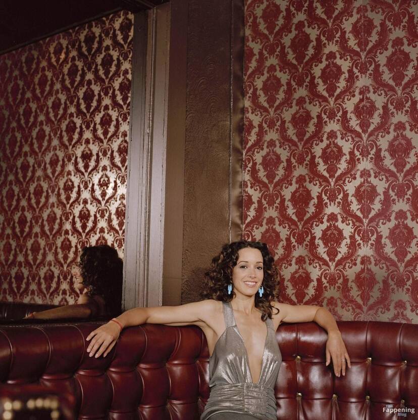 Jennifer Beals Naked Sexy 1