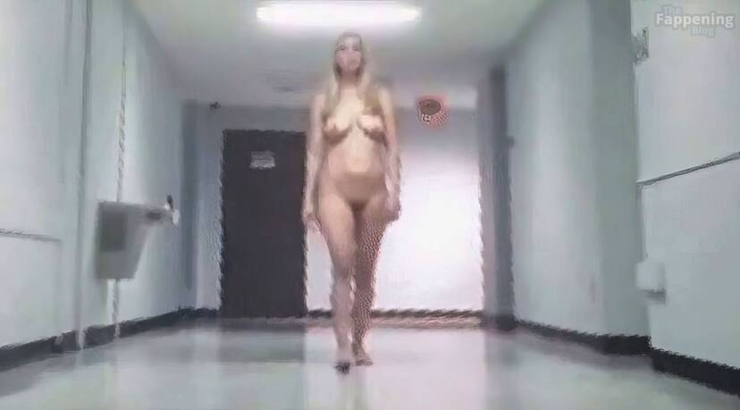 Jennifer Lawrence Nude 1