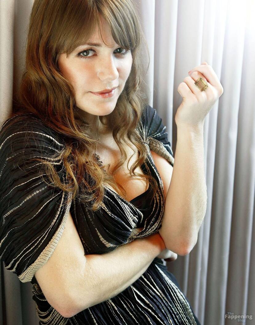 Jenny Lewis Sexy 1