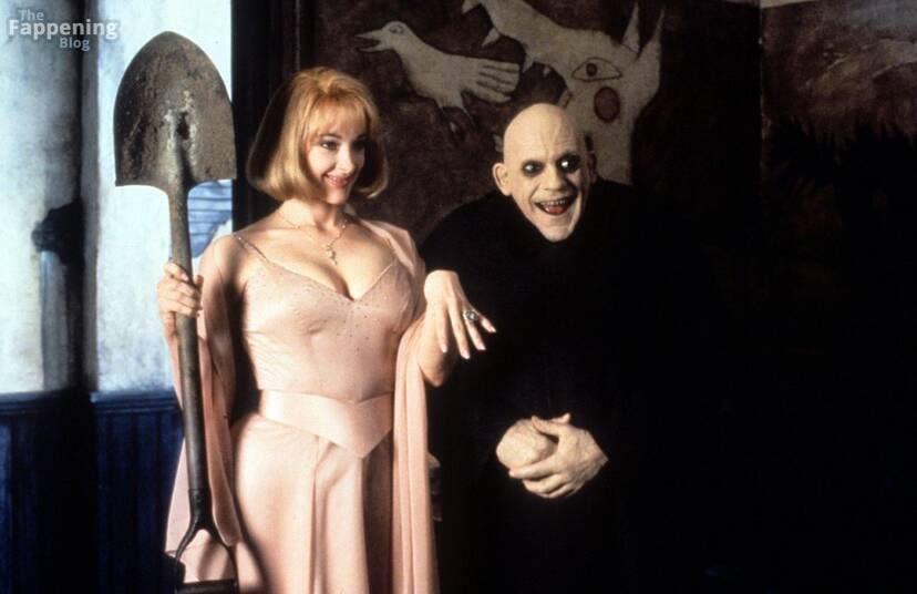 Joan Cusack Sexy 1