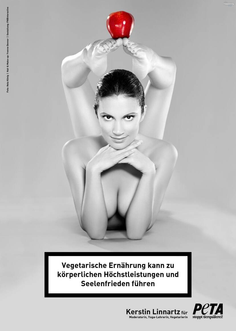 Kerstin Linnartz Sexy Topless 1
