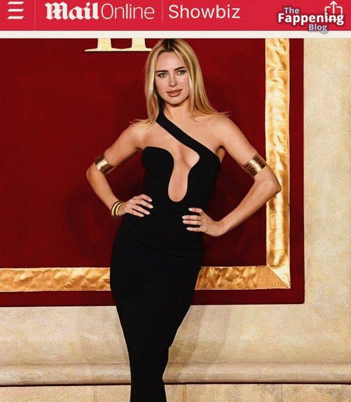 Kimberley Garner Sexy 1