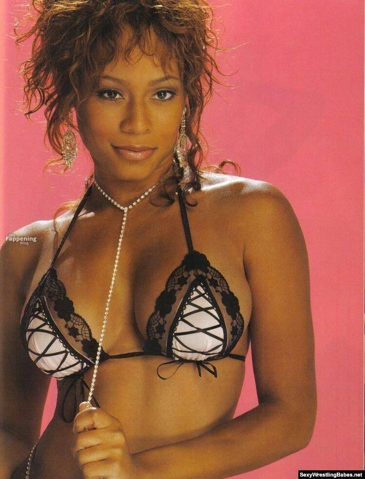 Kristal Marshall Nude Sexy 1