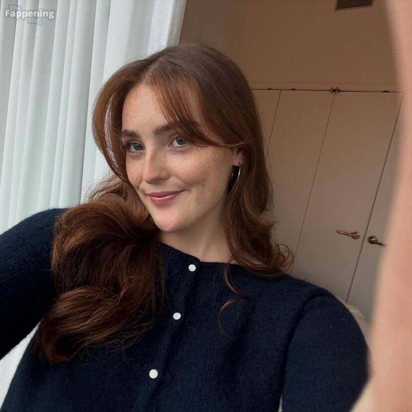 Liv Freundlich Sexy 1