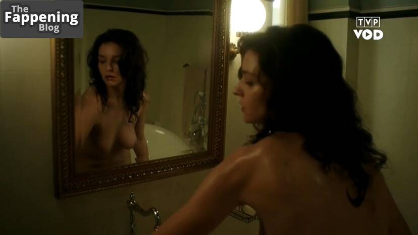 Maria Debska Nude 1