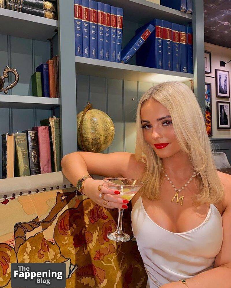 Millie Gibson Sexy 1