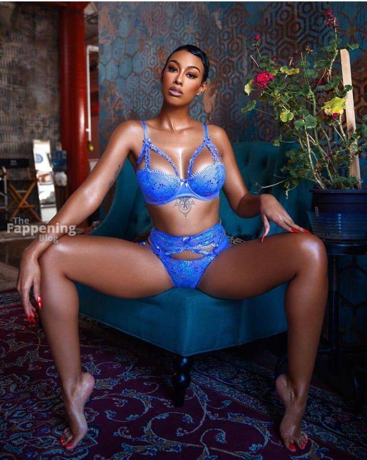 Miss B Naked Sexy 1