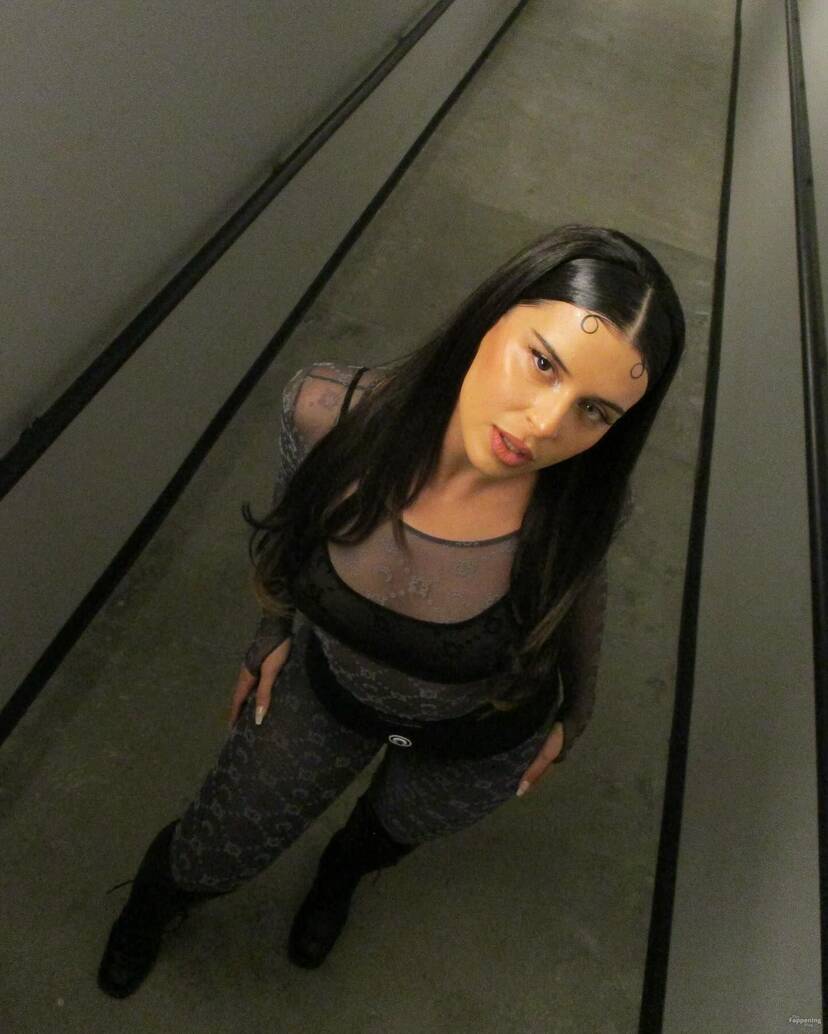 Nathy Peluso Sexy 1