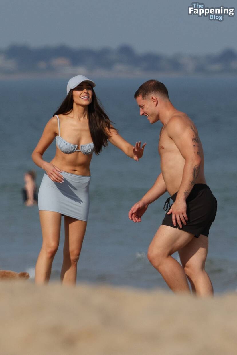 Olivia Culpo on Beach 1