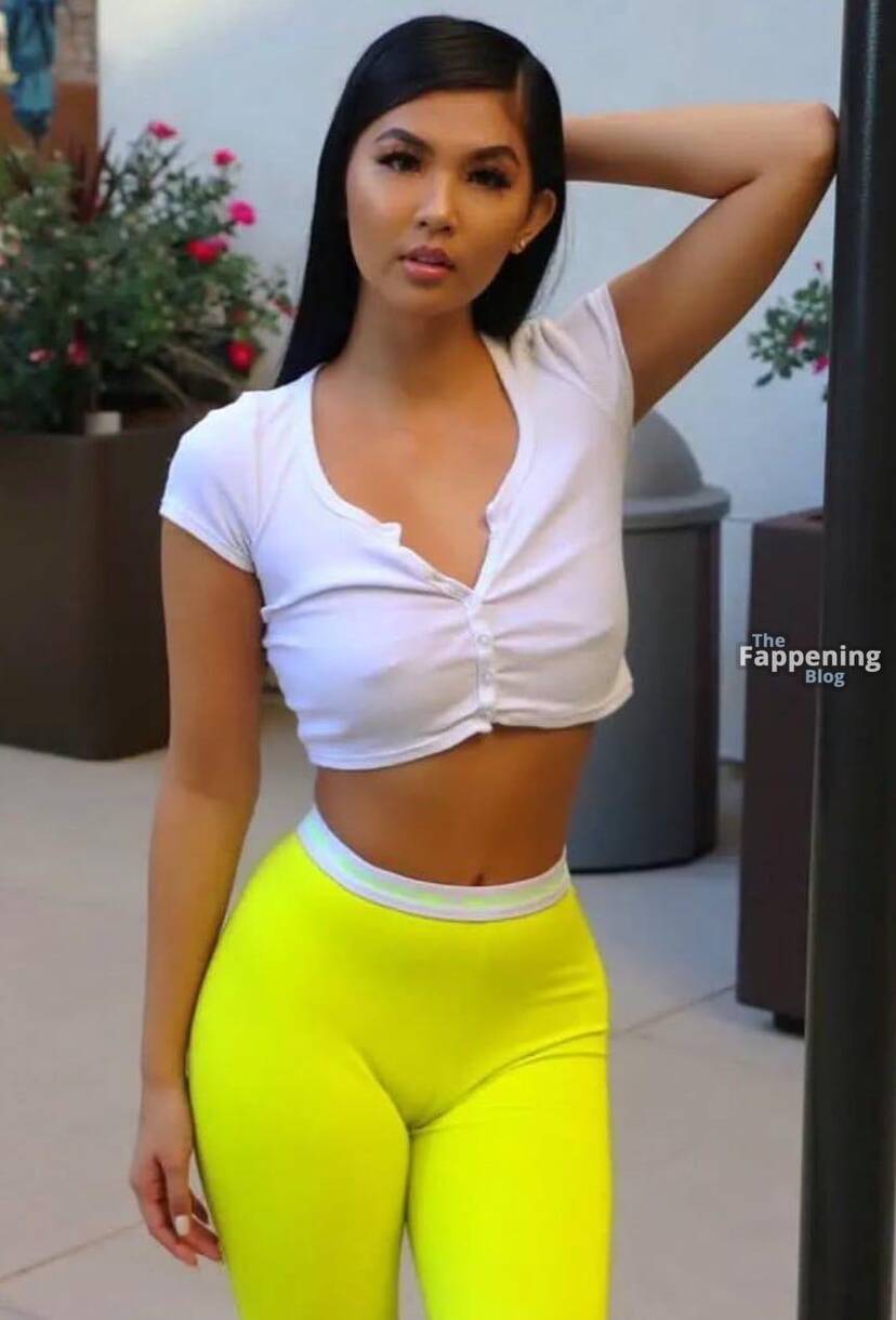 Phi Tran Sexy 1