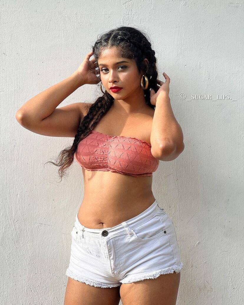 Rashmi Isharashi Sexy 1