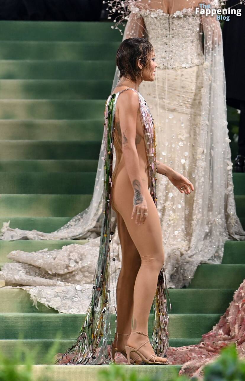 Rita Ora Nude 1