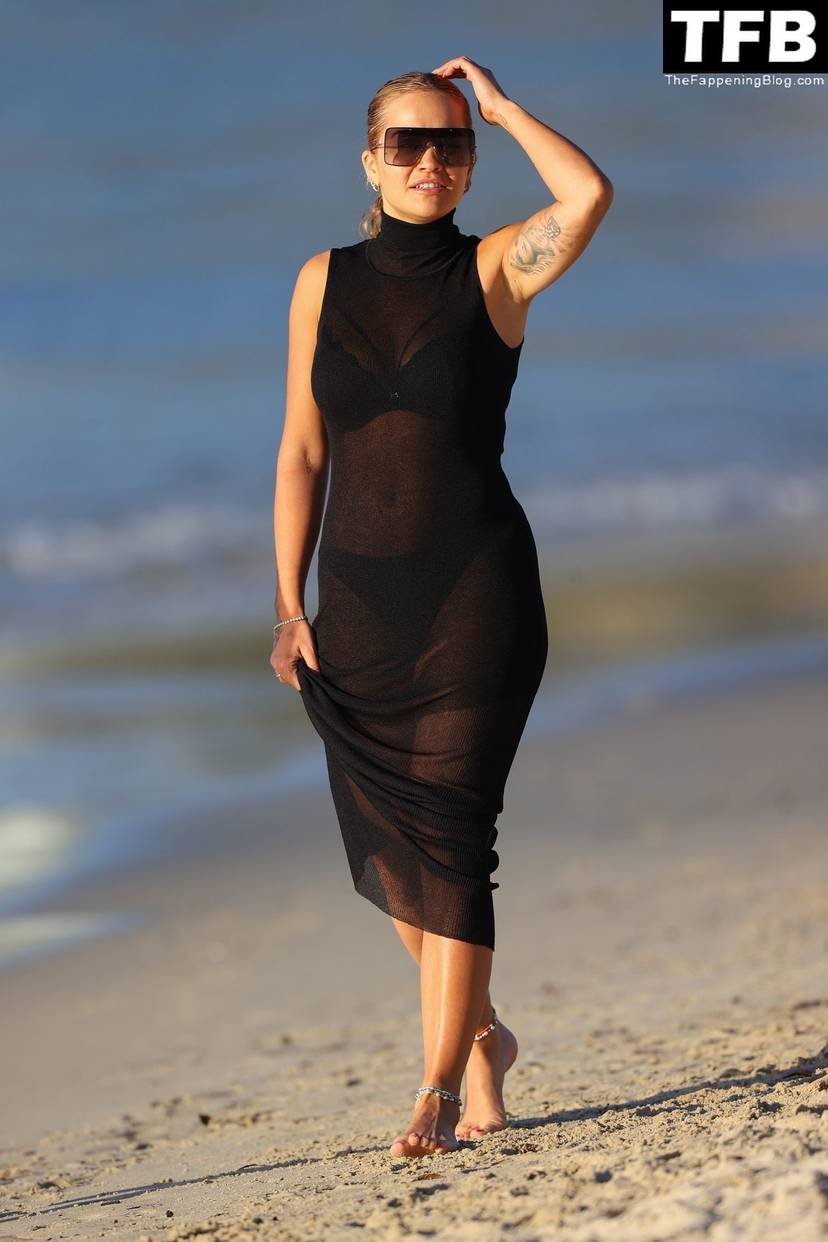 Rita Ora Sexy Dress 1