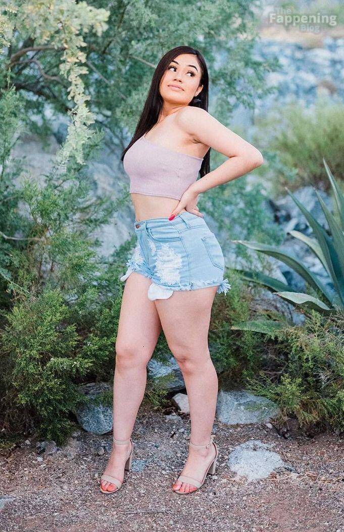 Rosey Gomez Sexy 1