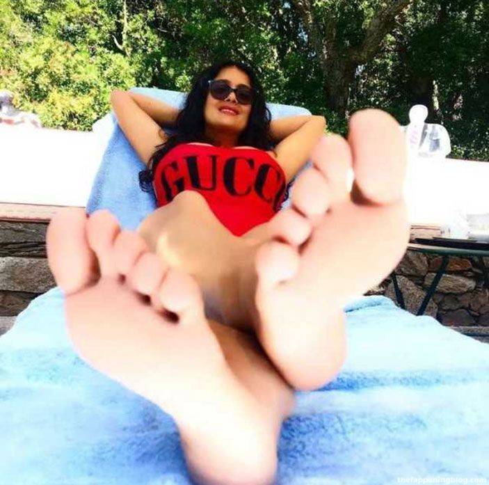 Salma Hayek Nude Sexy Leaked 86