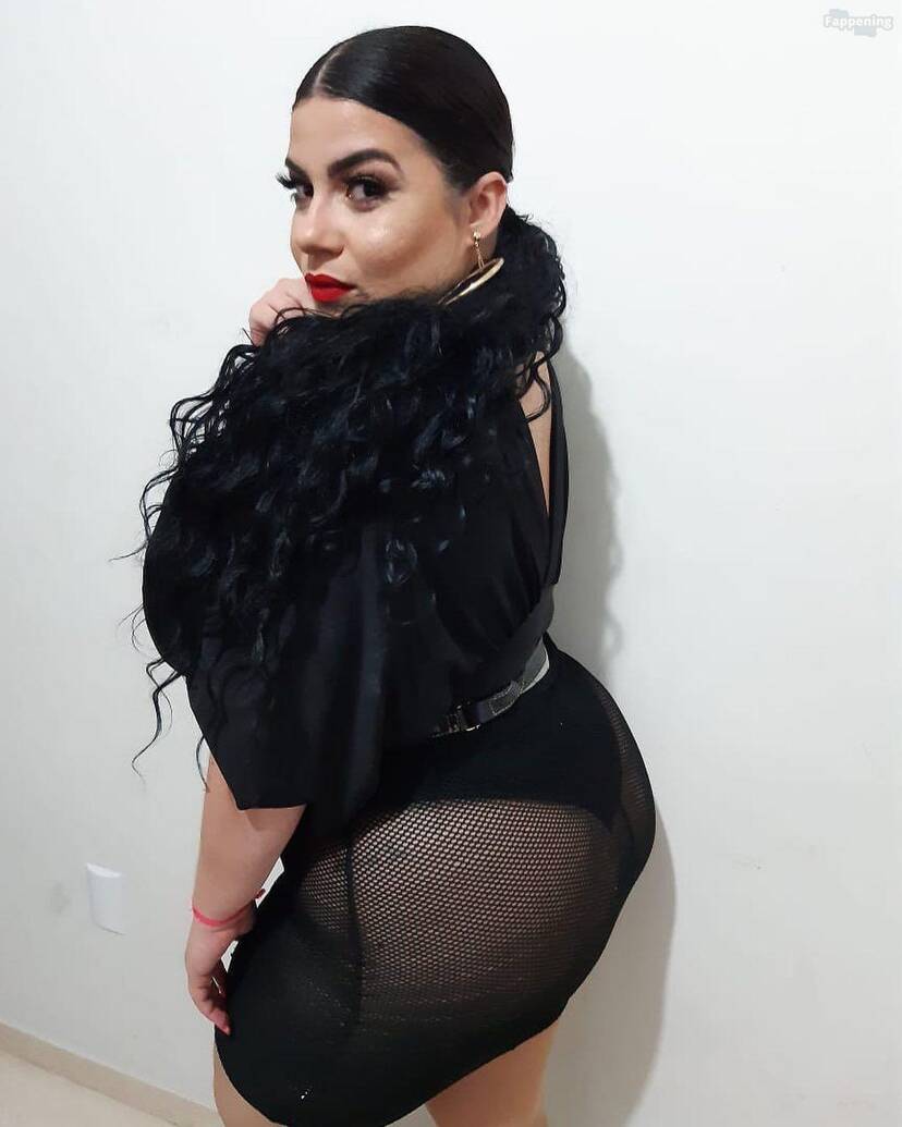 Thullany Sexy 1