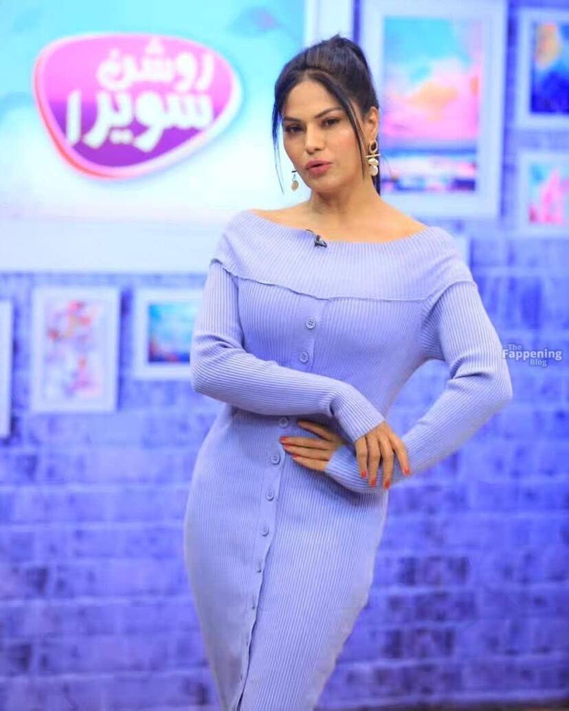 Veena Malik Sexy 1